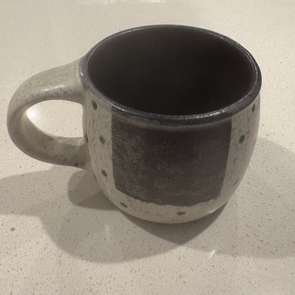 Crate&Barrel Black and Gray Mug